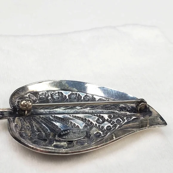 Vintage Danecraft Ornate Sterling Silver Signed Leaf Brooch - Picture 11 of 13